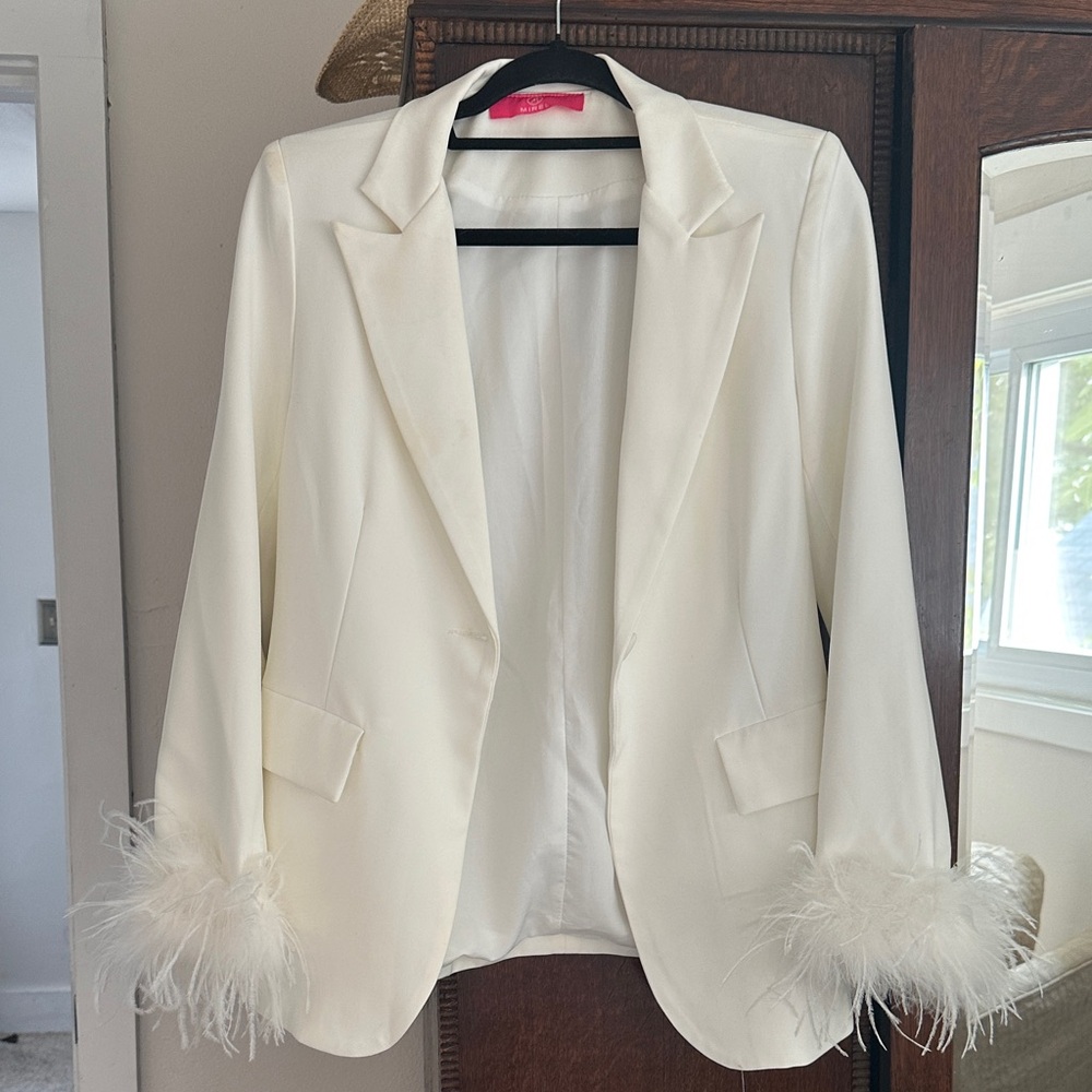White Feather-Trimmed Blazer and Pant